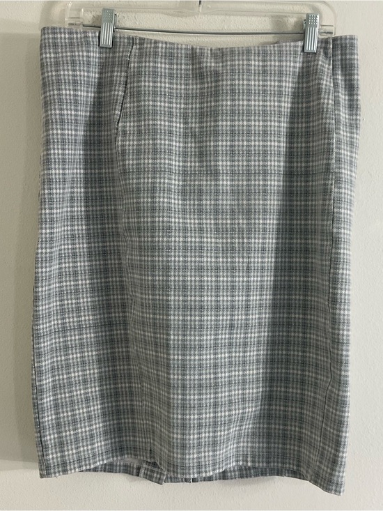 Liverpool los angeles Dresses & Skirts - Liverpool Los Angeles Grey Patterned Stretch Pull On Knit Pencil Skirt Size 14